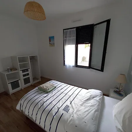 L'oeillet Des Dunes * סן-פאלה-סור-מר